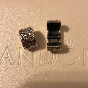 2 Pandora Layer of Lace Clips
